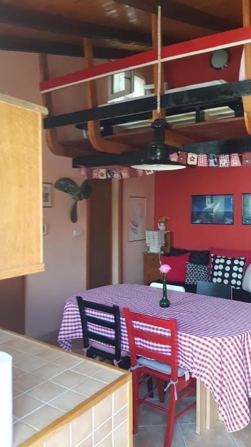 Apartments Popaj コミジャ エクステリア 写真