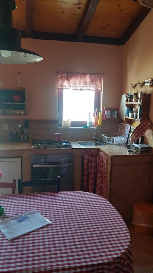 Apartments Popaj コミジャ エクステリア 写真