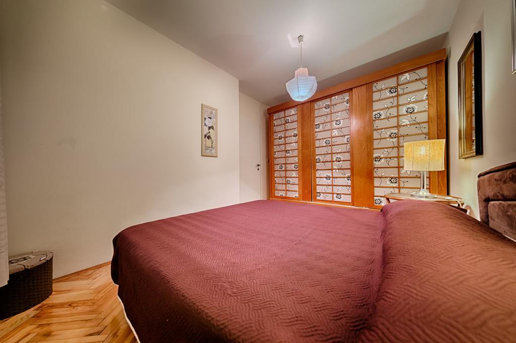 Apartments Popaj コミジャ エクステリア 写真